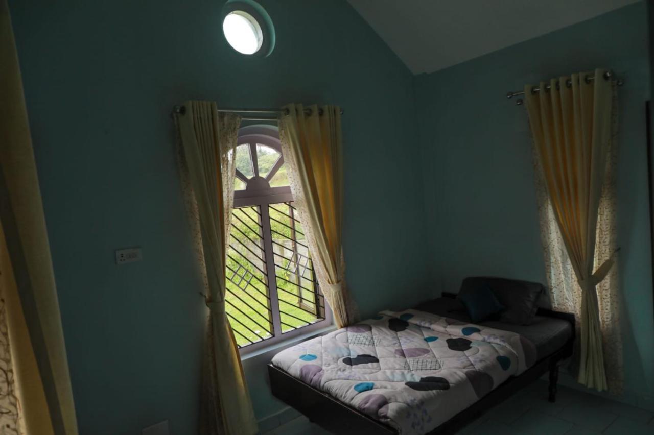 우티 Bob Leisure'S B&B 외부 사진